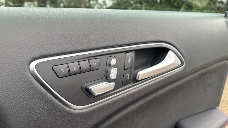 Mercedes-Benz GLA 250 4Matic AMG Line Premium Plus 5dr Auto Petrol Hatchback